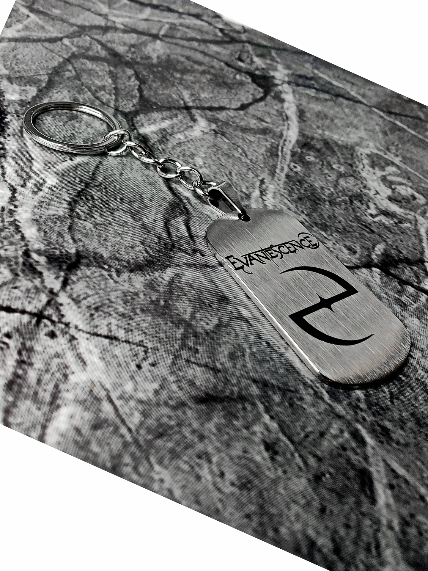 Брелок "Evanescence" шлифованный