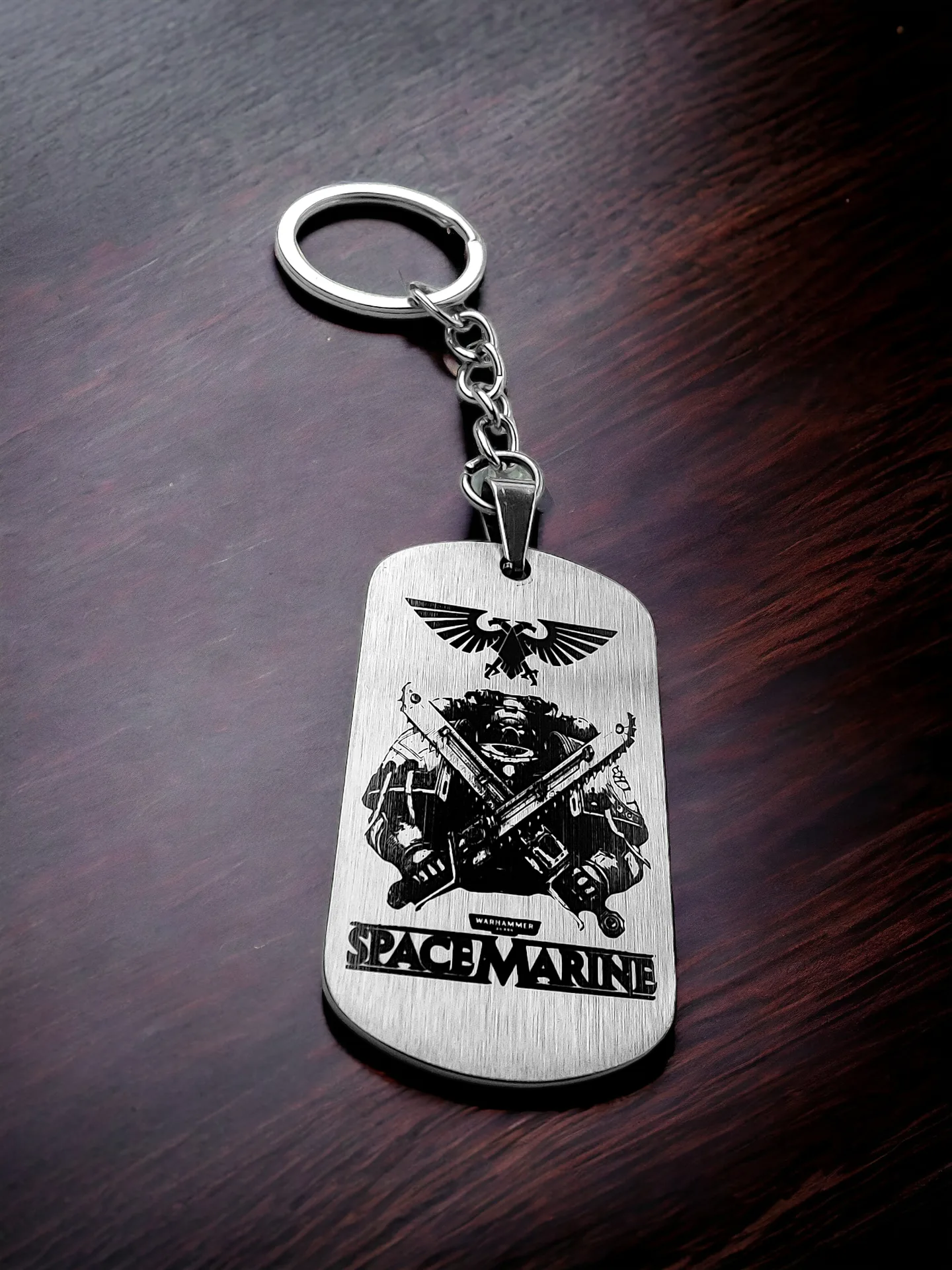 Брелок "Warhammer 40000 Space Marine" шлифованный
