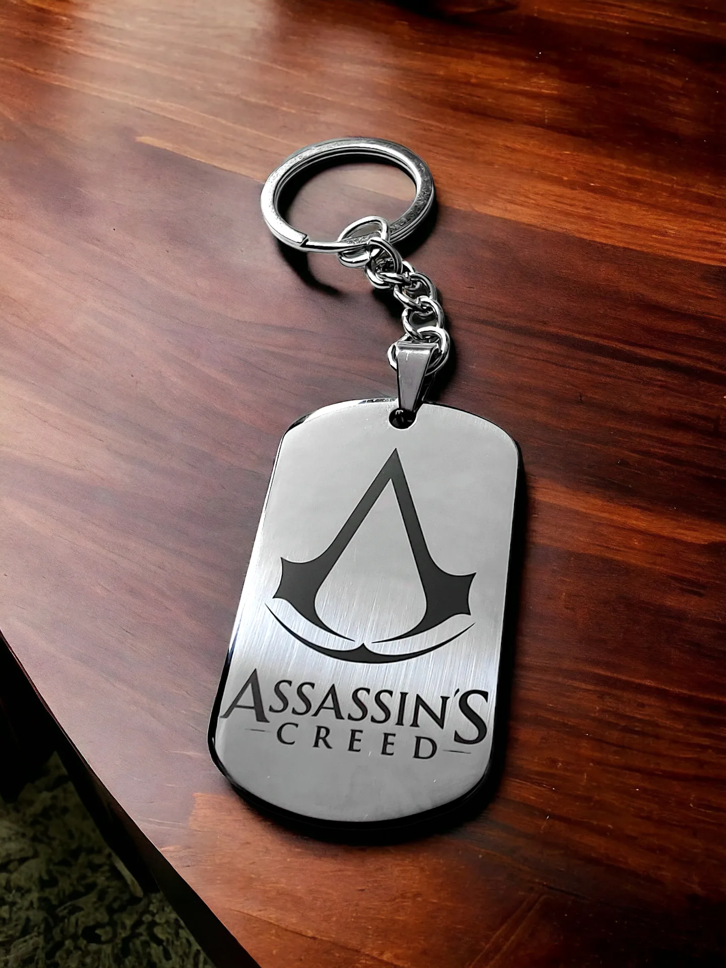 Брелок "Assassins Creed" двусторонний глянцевый