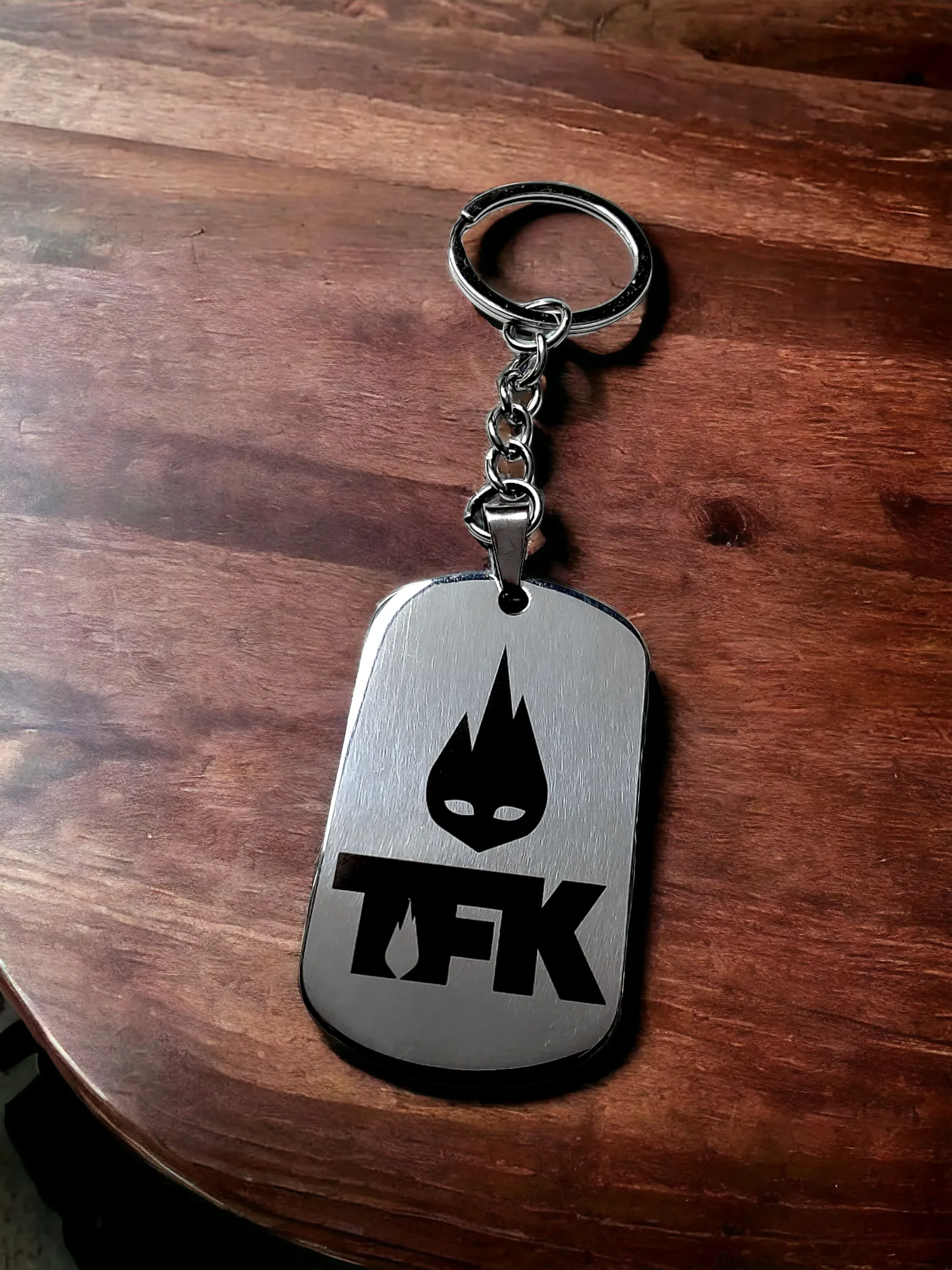 Брелок "Thousand Foot Krutch" глянцевый