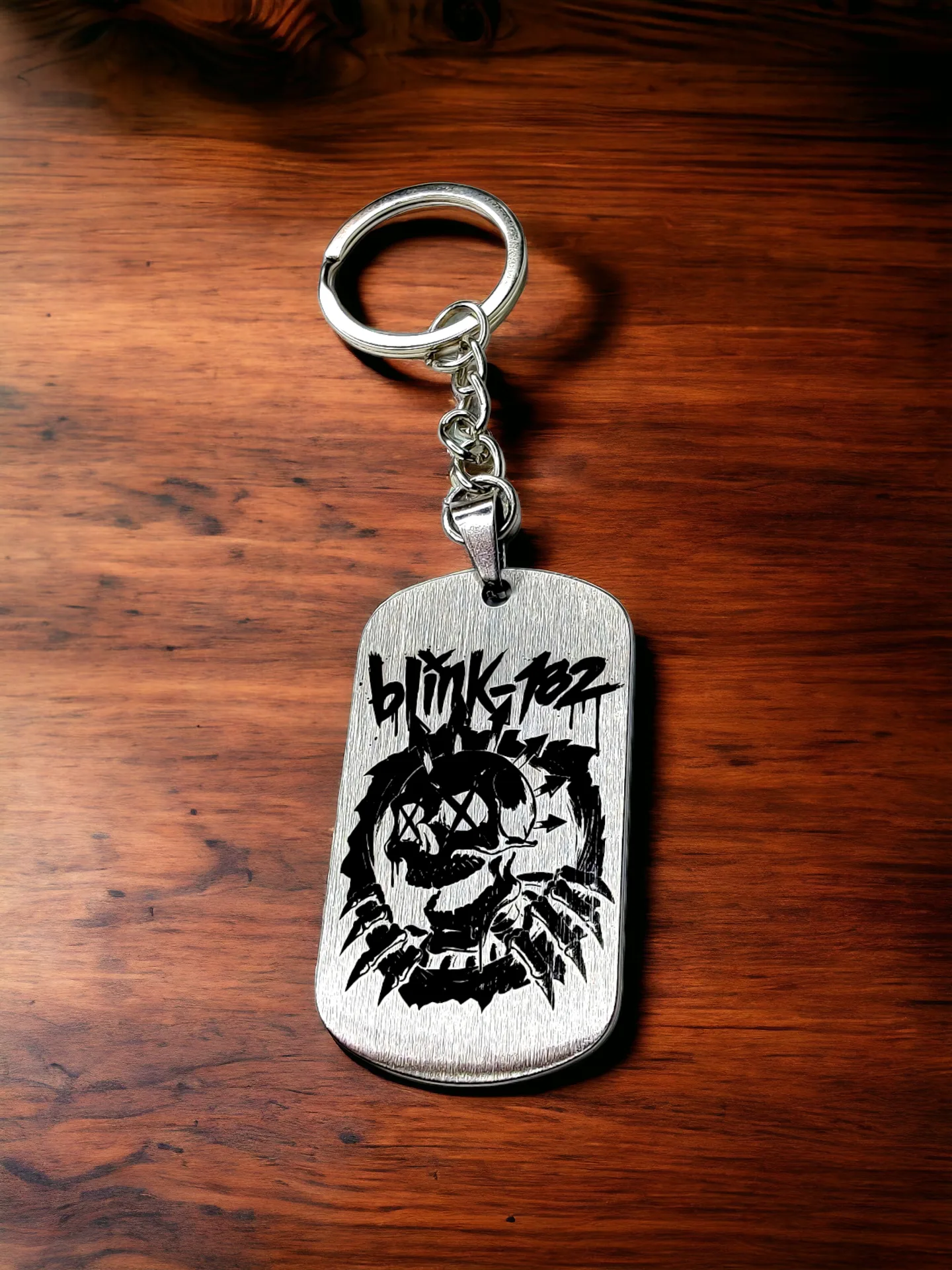 Брелок "Blink-182" шлифованный