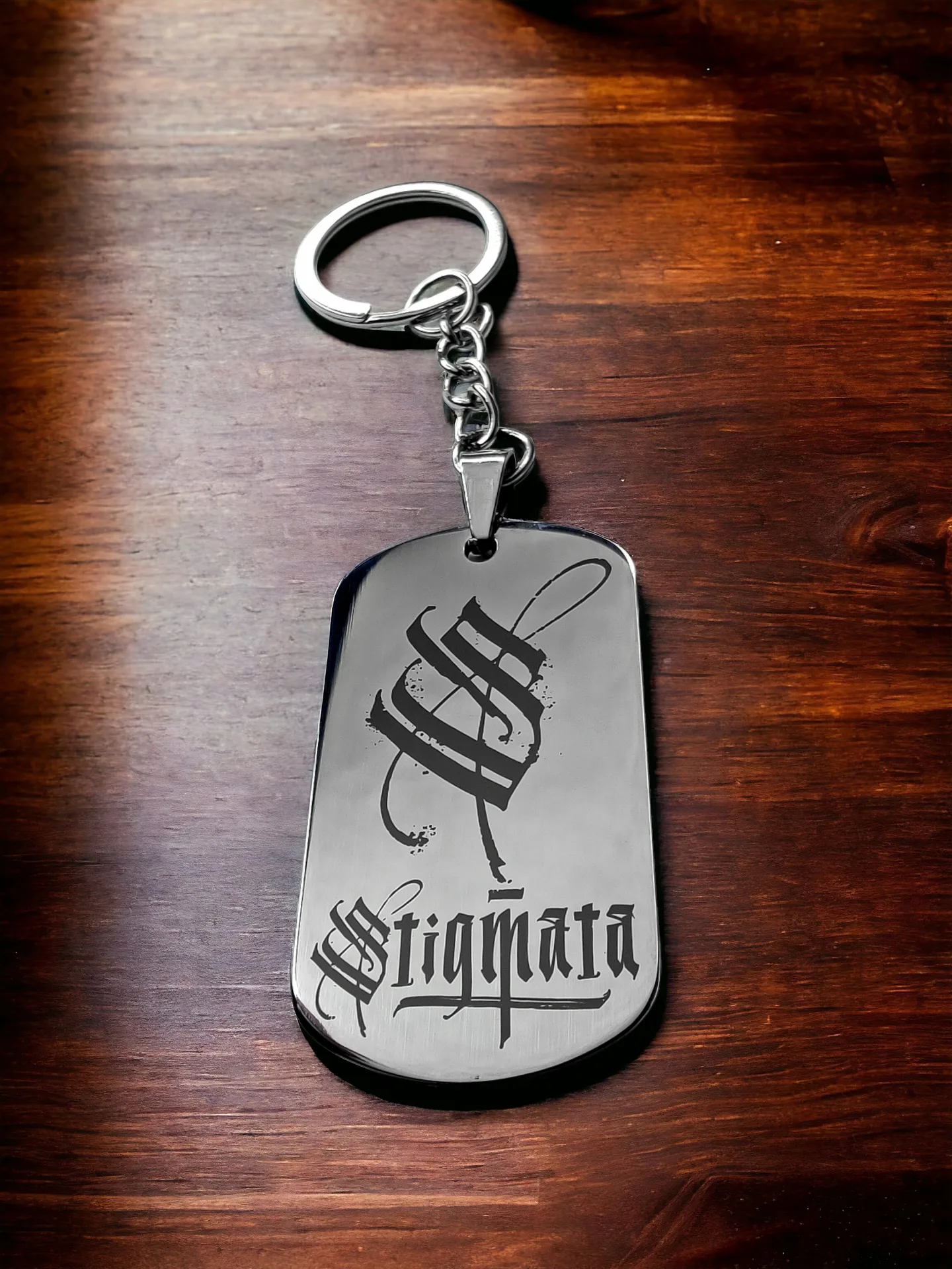 Брелок "Stigmata" глянцевый