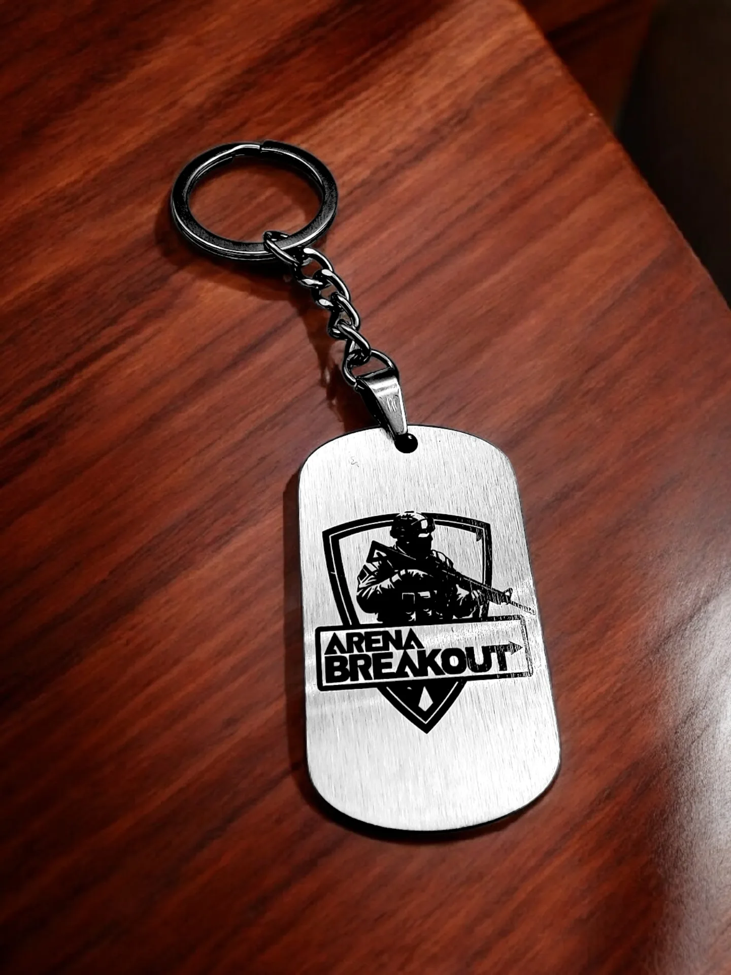 Брелок "Arena Breakout" нержавеющая сталь