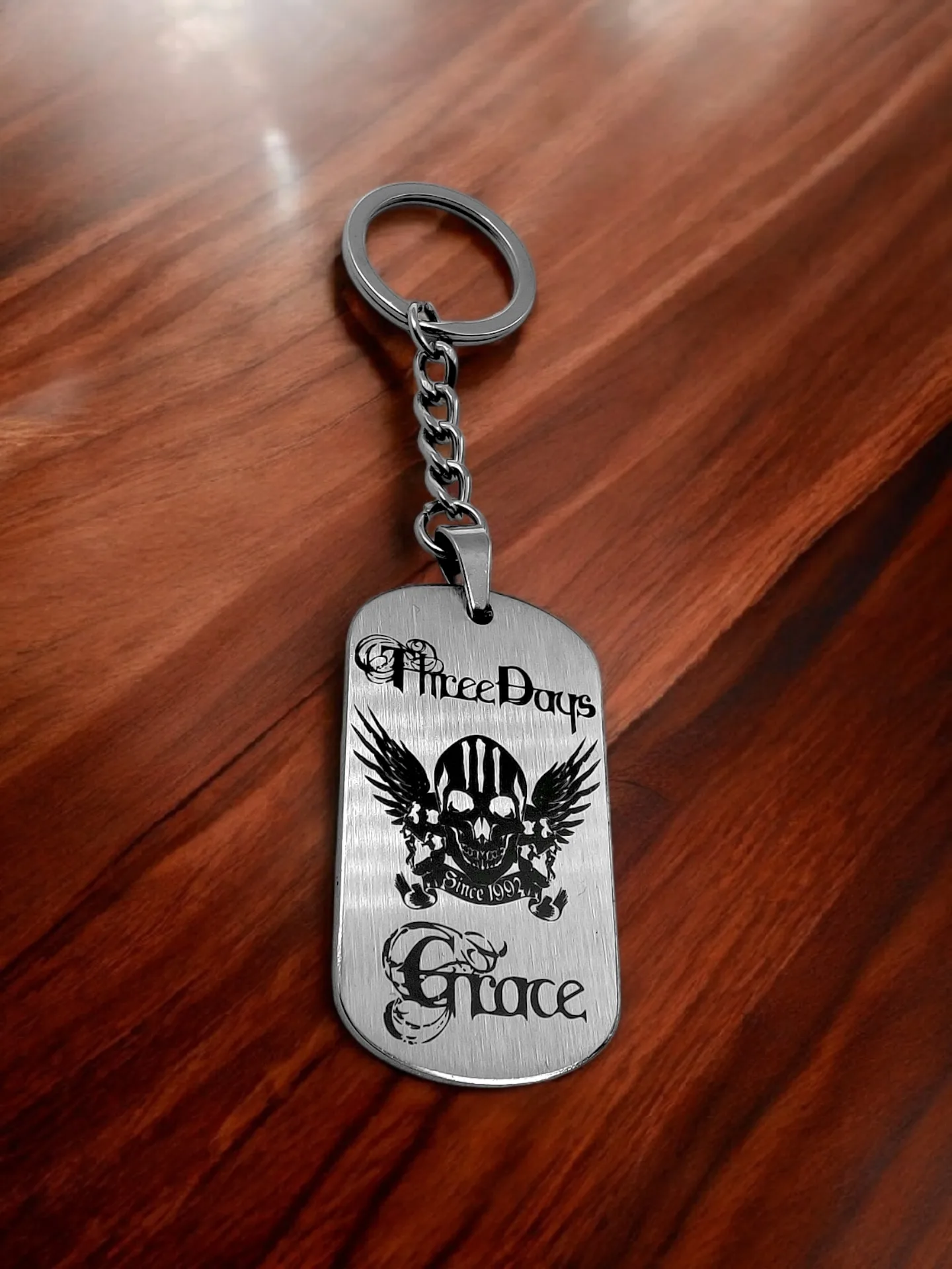 Брелок "Three Days Grace" нержавеющая сталь