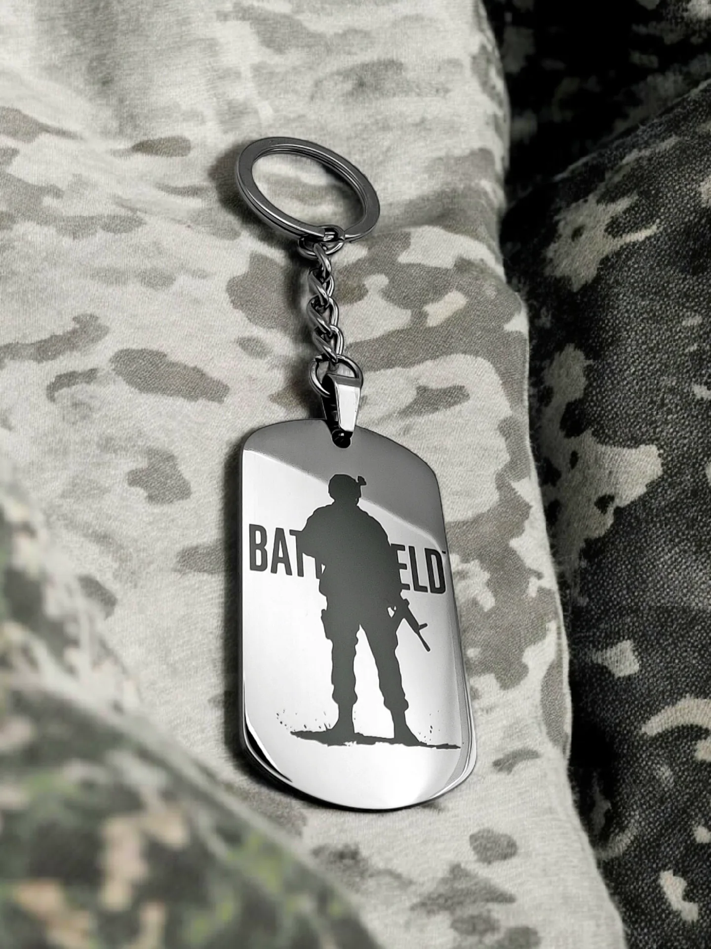 Брелок "Battlefield" полированный глянцевый