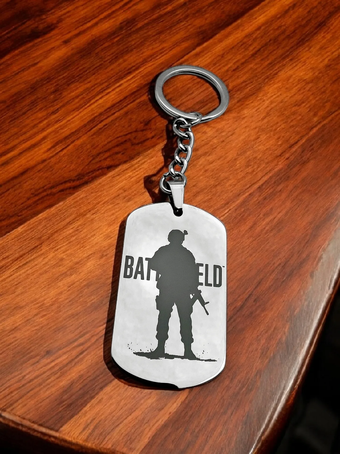 Брелок "Battlefield" полированный глянцевый