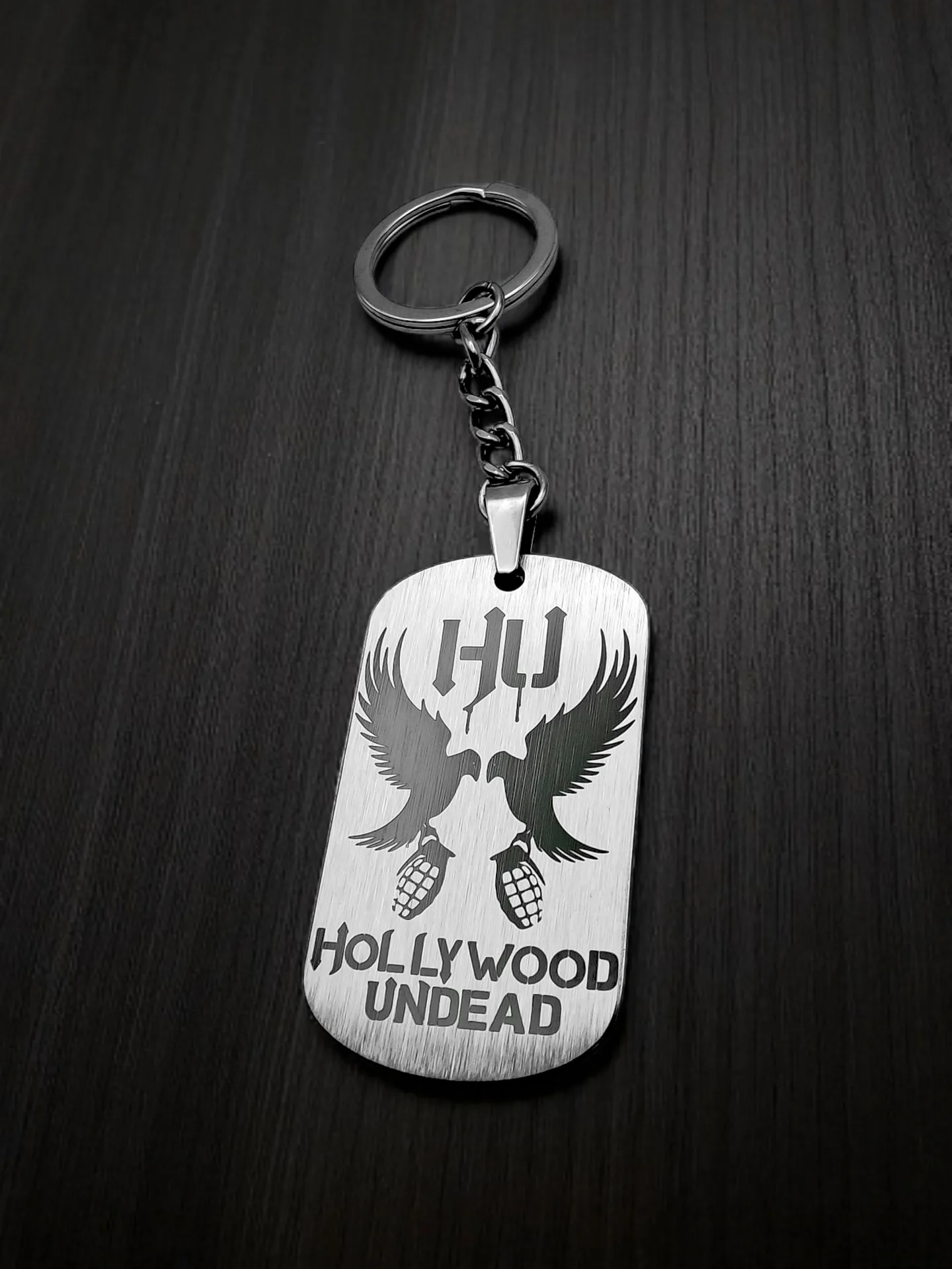 Брелок "Hollywood Undead" нержавеющая сталь
