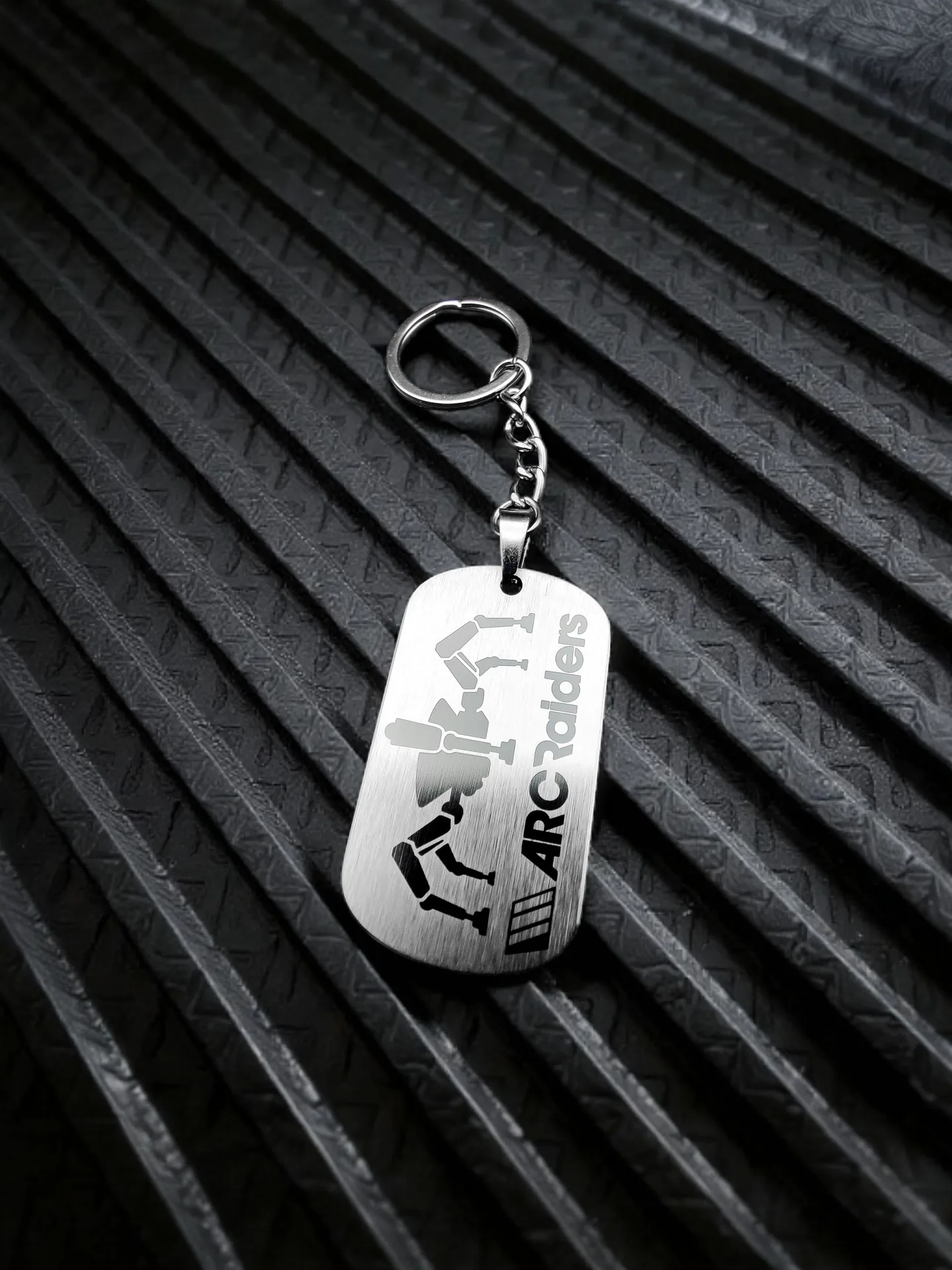 Брелок "Arc Raiders" нержавеющая сталь