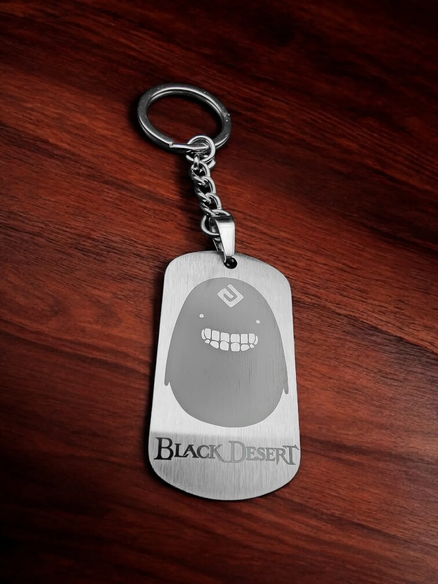 Брелок "Black Desert" нержавеющая сталь